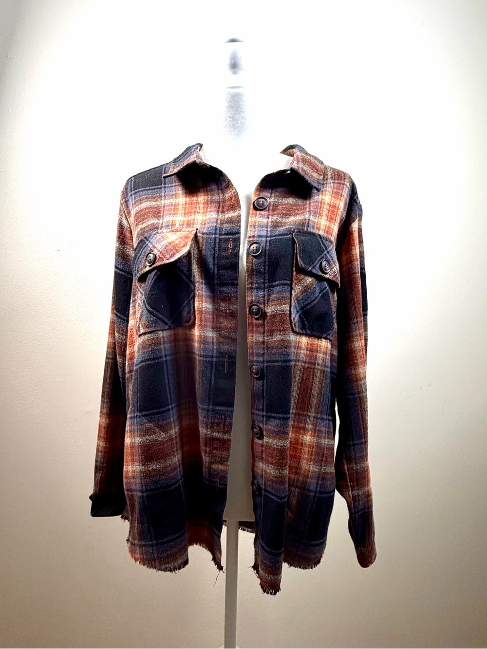 Democracy Flannel Shirt Women’s Raw Hem Med Brown Plaid Button Up